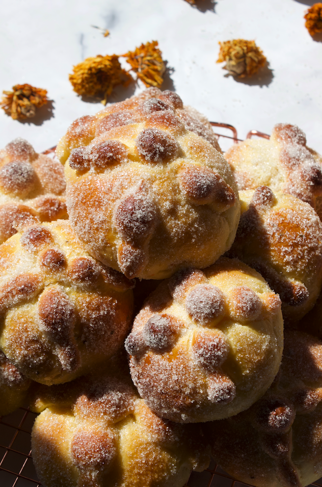 stack of pan de muerto